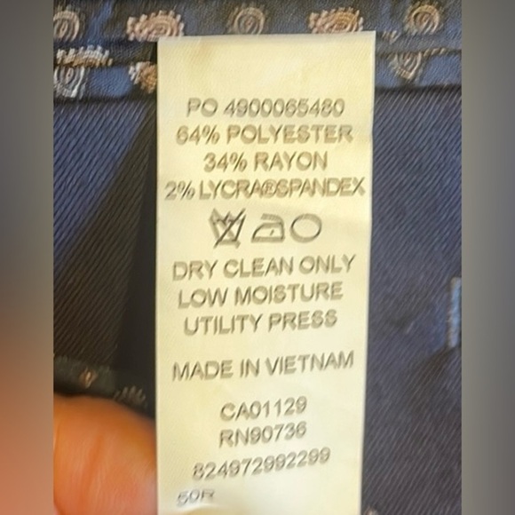 Chaps navy blue lined 50R back vent 2 button blazer - Picture 3 of 9